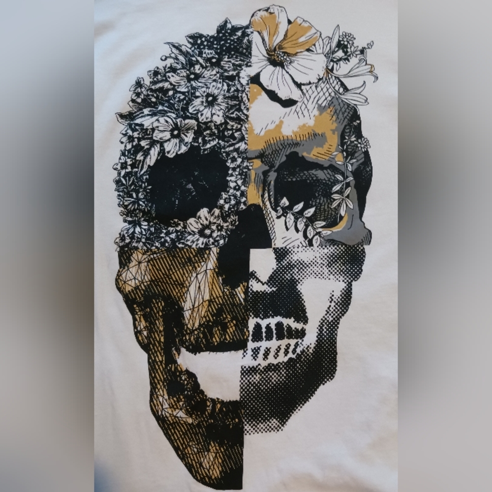 Boohoo Man, men's medium quadrant Skull and flowers graphic tee.